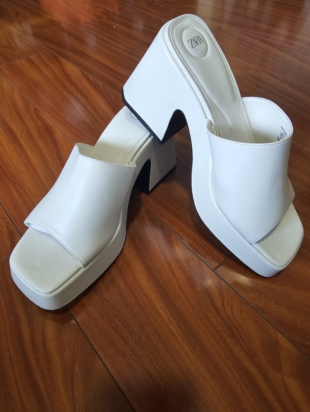 Zara Cream Chunky Block 3" Heel Mules Sz 41 Or US 10 NWOT